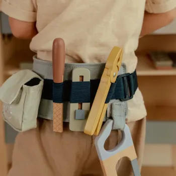 Set-Aufnahme: Holzwerkzeuggürtel Blau von Little Dutch mit allen Werkzeugen