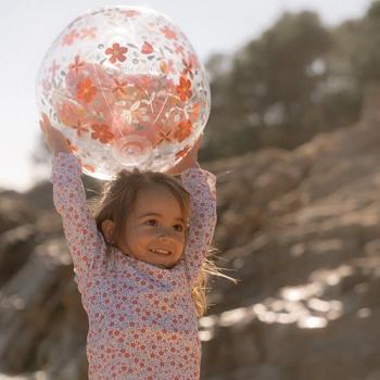 Little Dutch 3D-Strandball „Rosa Blumen“ – buntes Spielzeug für unvergessliche Sommertage am Pool