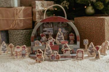 Detailansicht Adventskalender Eisenbahn Little Dutch LD4880