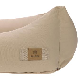 Weiches Hundebett aus Baumwolle in Humus. Nachhaltig, waschbar & stilvoll – Modell Fred von Palopa. Für Hunde mit Anspruch auf Komfort & Design.