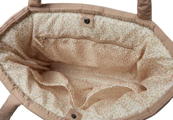 Jollein Wickeltasche - die Mom-Bag - Farbe Biscuit Jollein Wickeltasche - die Mom-Bag - Farbe Biscuit