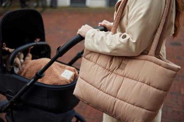 Jollein Wickeltasche - die Mom-Bag