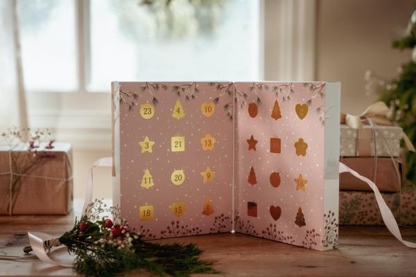 Adventskalender mit Armbändern und 24 Überraschungen von Little Dutch Adventskalender mit Armbändern und 24 Überraschungen von Little Dutch