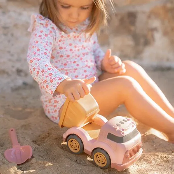 Dieser Pink Tilt Truck ist das perfekte Spielzeug für die kleinen Bauherren Dieser Pink Tilt Truck ist das perfekte Spielzeug für die kleinen Bauherren
