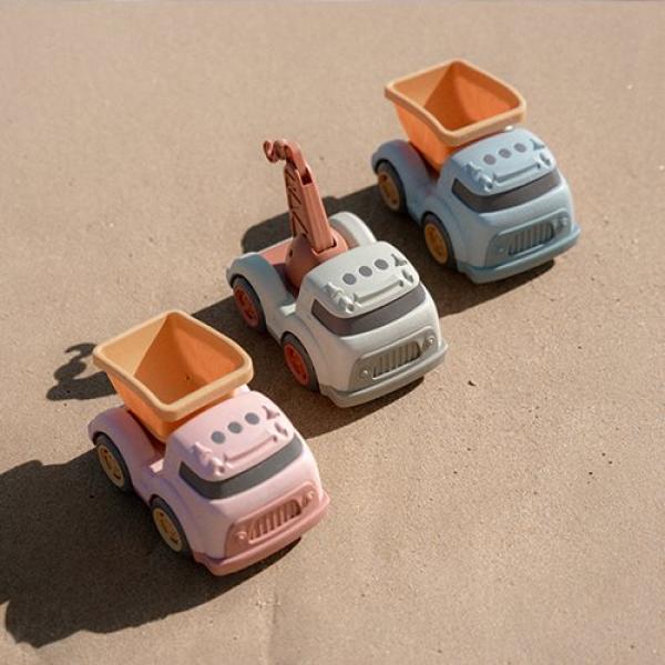 Die drei Sandfargzeuge von Little Dutch Die drei Sandfargzeuge von Little Dutch