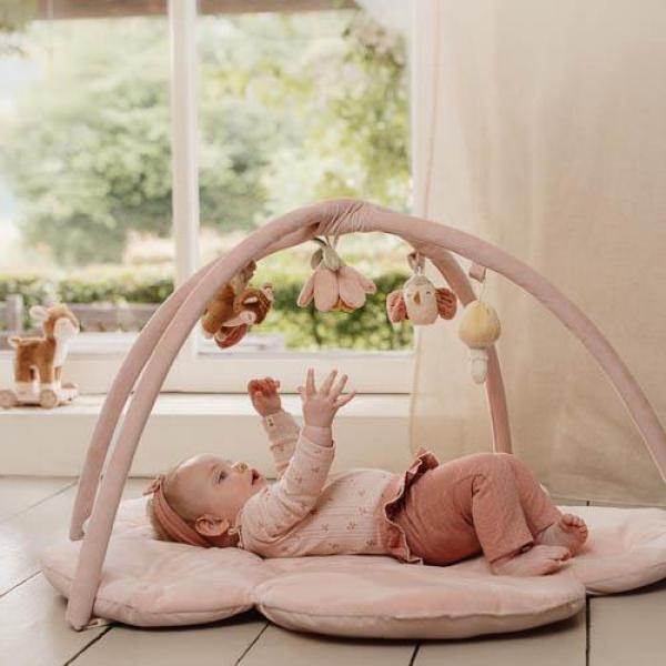 Spielmatte Fairy Garden von Little Dutch mit weicher Blütenform in Rosa