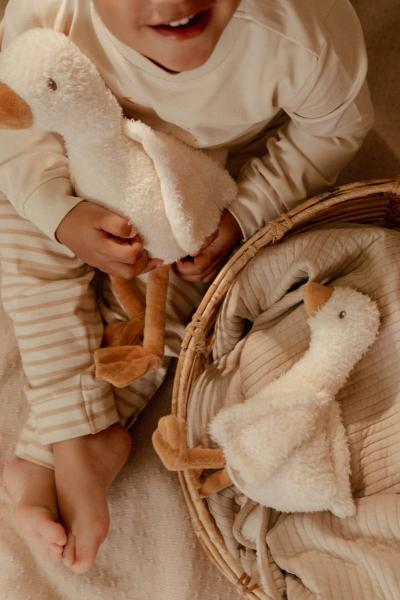 17 cm Little Goose Kuscheltier – Detail Stofftextur