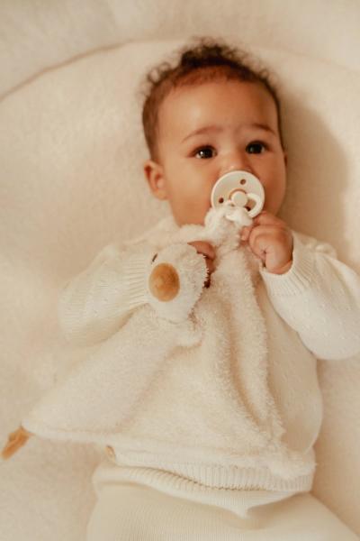 Beige Schmusetuch Little Goose – nachhaltiges Material Beige Schmusetuch Little Goose – nachhaltiges Material