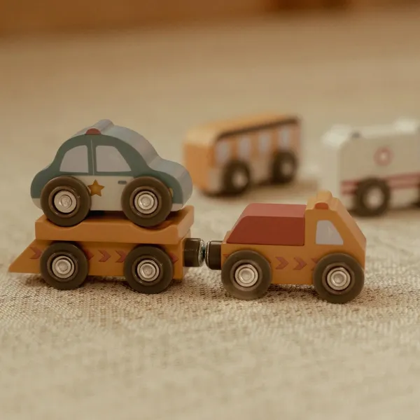 Holzpolizeiauto aus dem Little Dutch Fahrzeugset FSC-Holzspielzeug Holzpolizeiauto aus dem Little Dutch Fahrzeugset FSC-Holzspielzeug