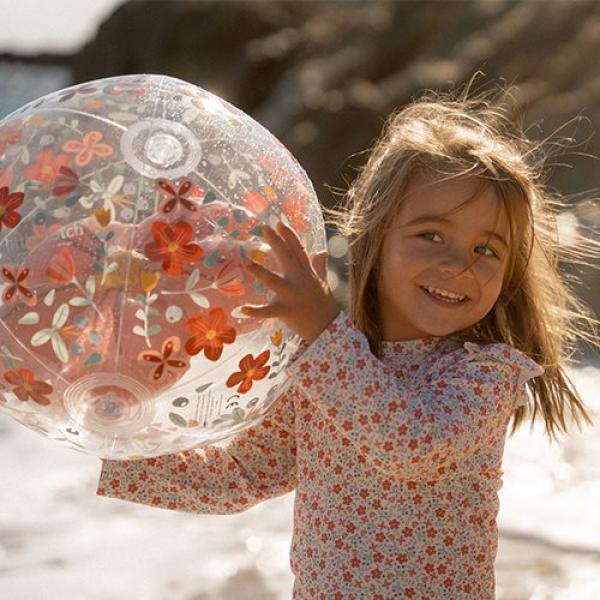 Little Dutch 3D-Strandball „Rosa Blumen“ – buntes Spielzeug für unvergessliche Sommertage