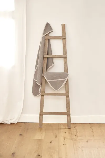 Hundehandtuch Nobs Taupe – saugstark & nachhaltig PALOPA Hundehandtuch Nobs Taupe – saugstark & nachhaltig PALOPA